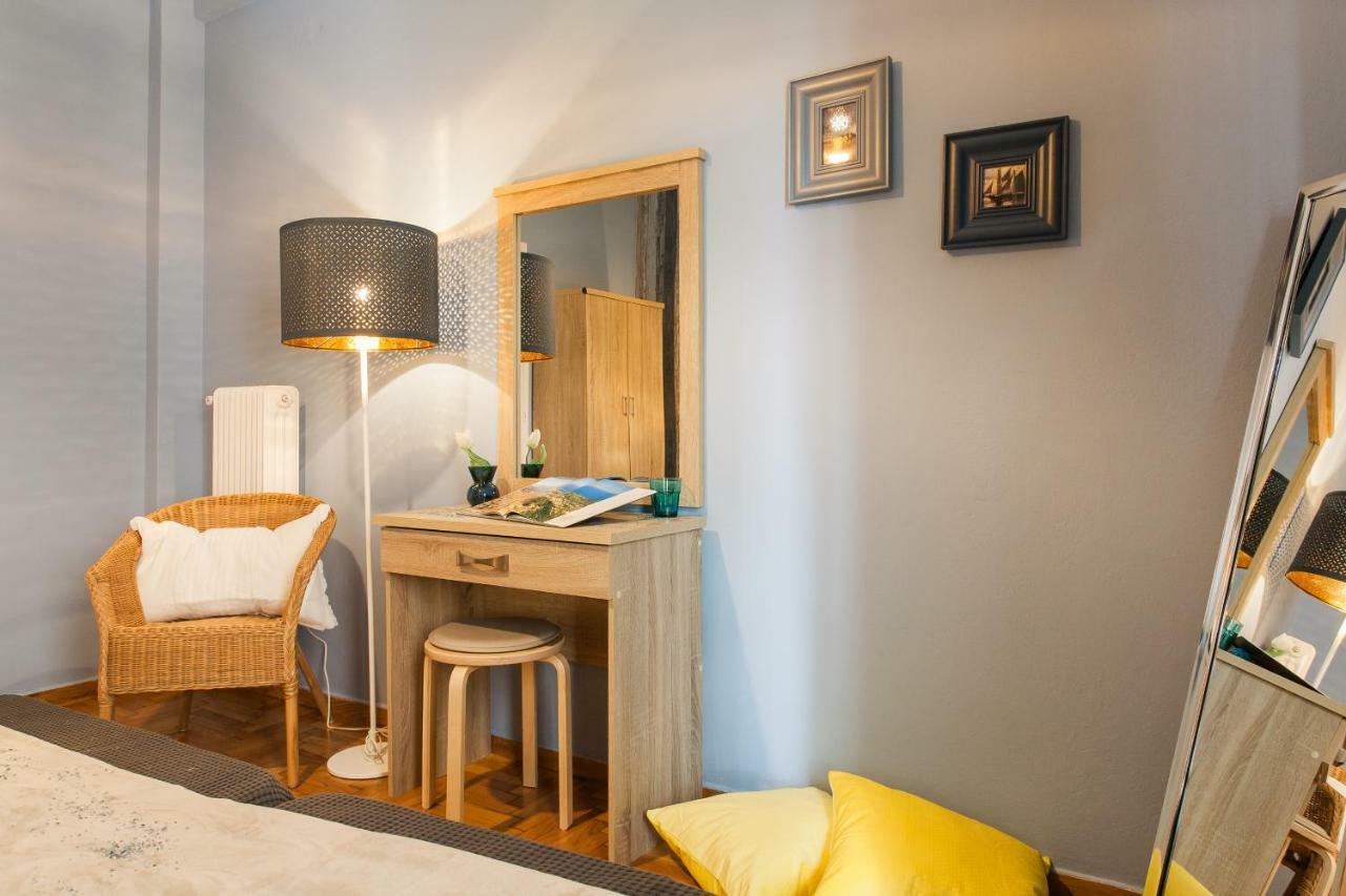 Central, Quiet, Cozy, Very Clean Private Apartment Close To Acropolis Atenas Exterior foto