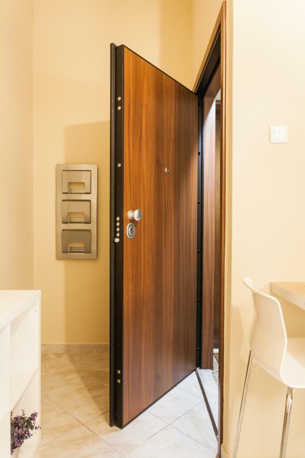 Central, Quiet, Cozy, Very Clean Private Apartment Close To Acropolis Atenas Exterior foto
