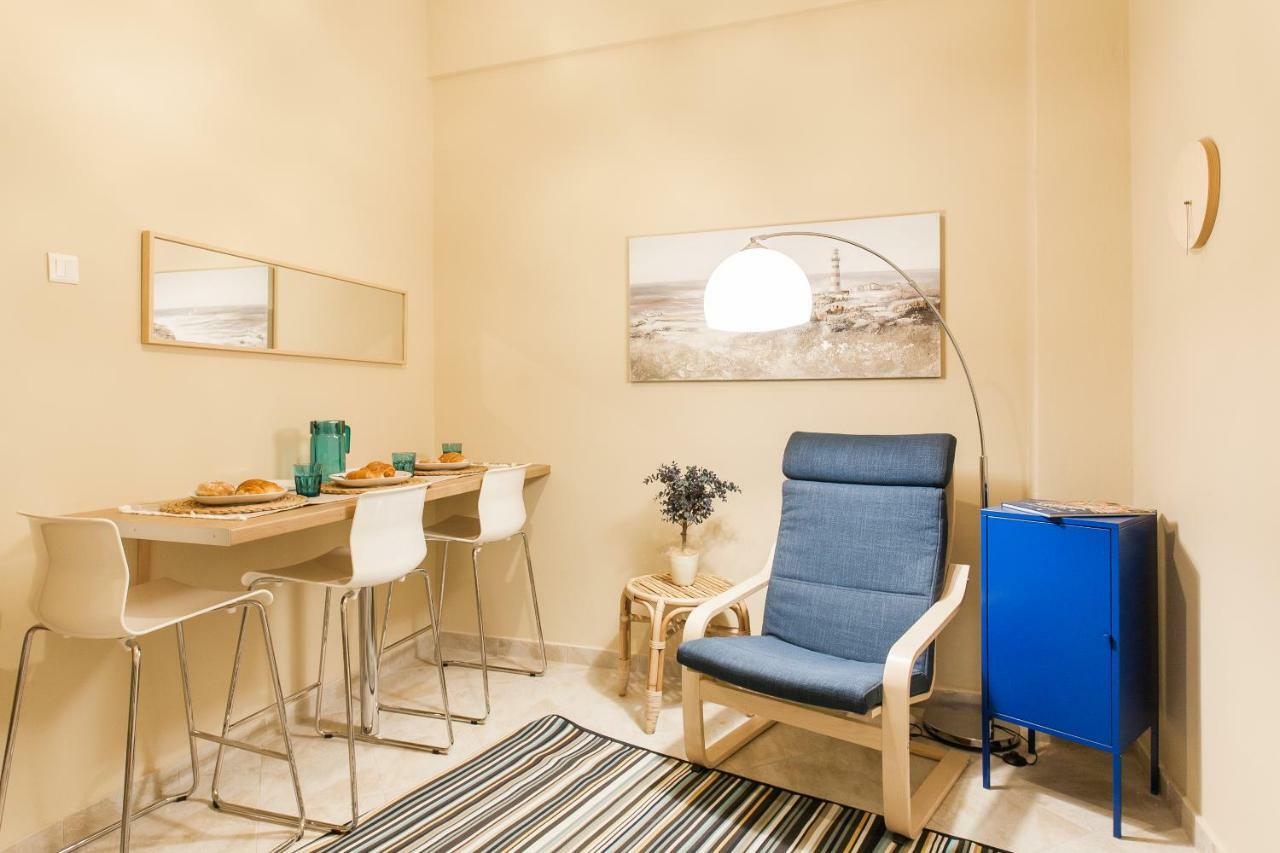 Central, Quiet, Cozy, Very Clean Private Apartment Close To Acropolis Atenas Exterior foto
